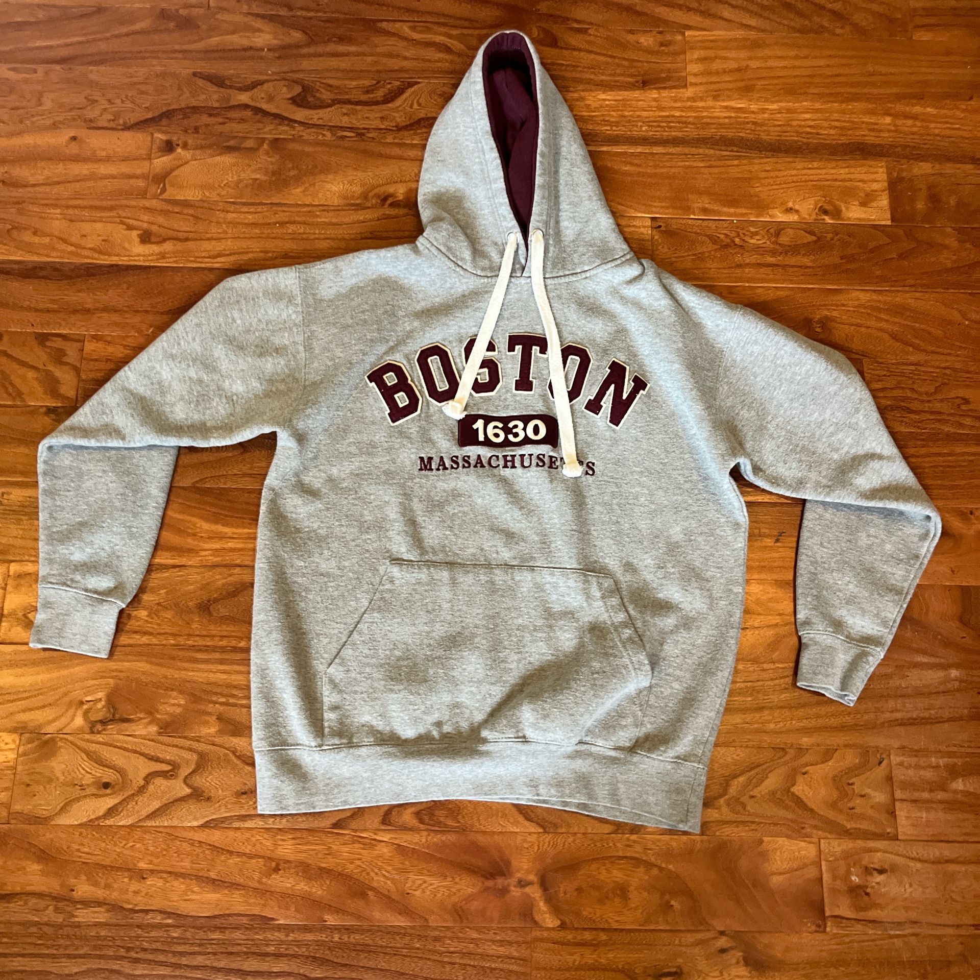Boston 1630 Hoodie