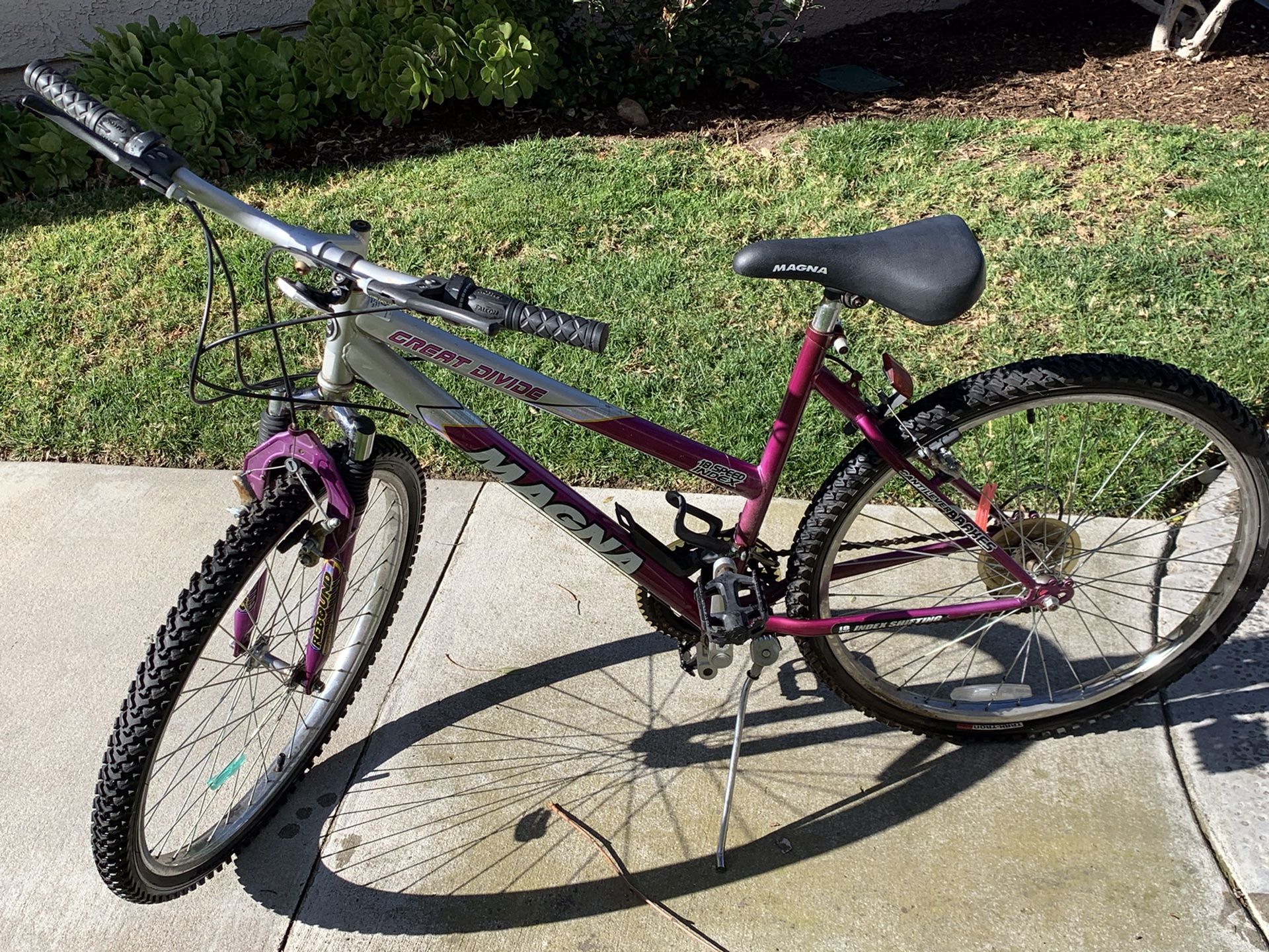 Magna Great Divide Mountain Bike