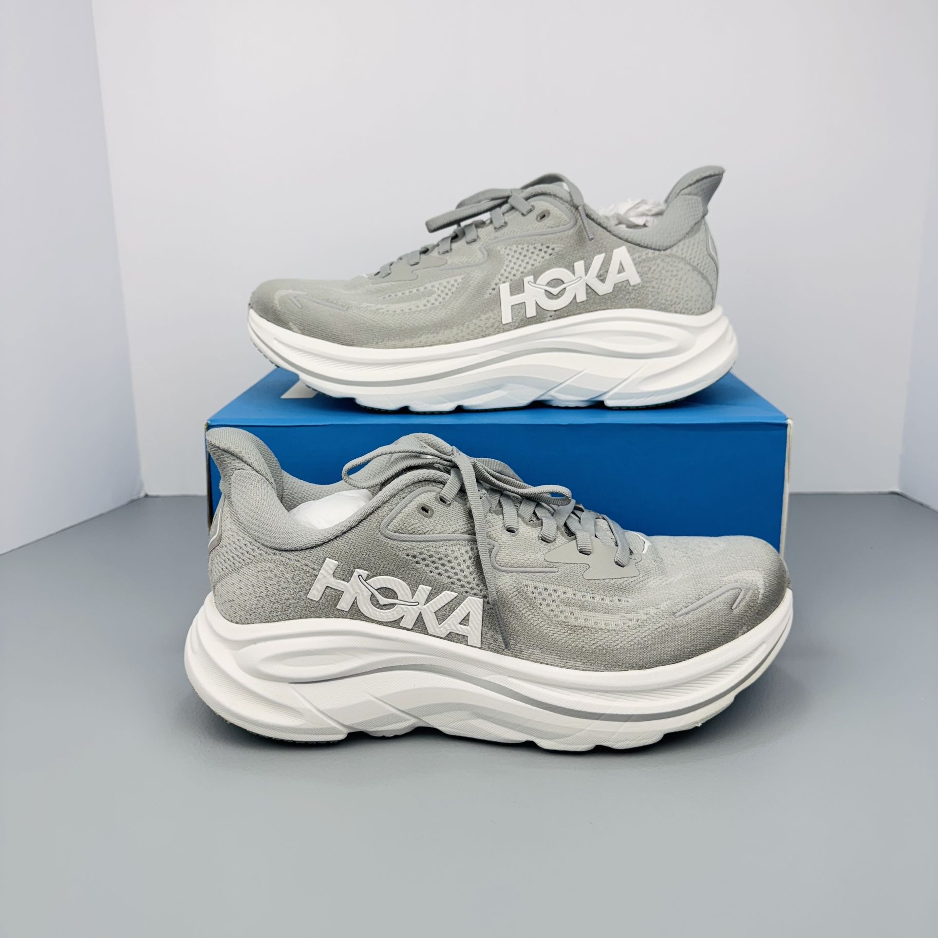 Hoka Clifton 10 Men’s Size 8D Gray