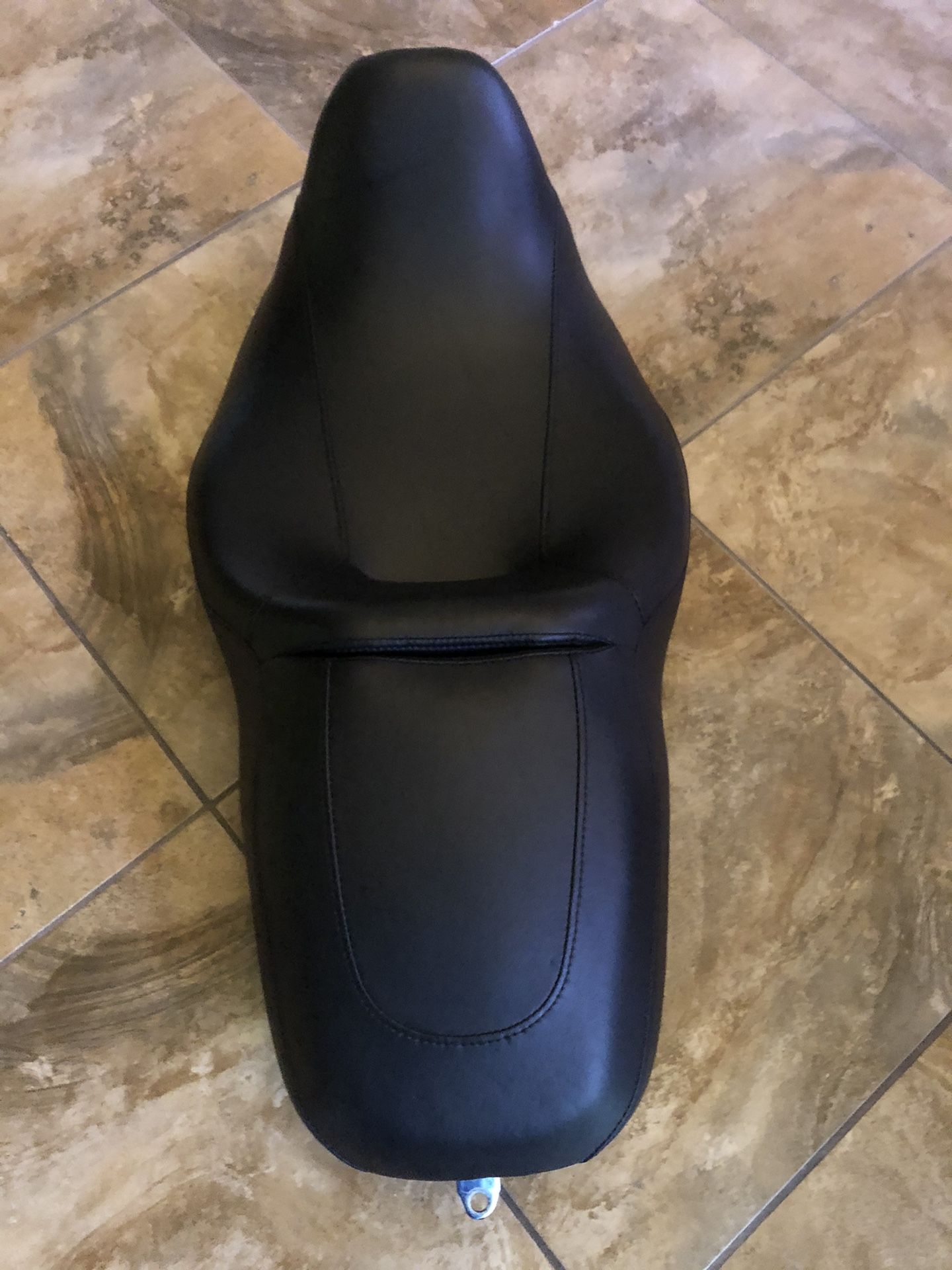 2019 Harley Davidson Road Glide Seat