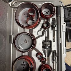 Bi-Metal Hole Saw Kit - Barely Used