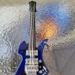 Guitar Lighter