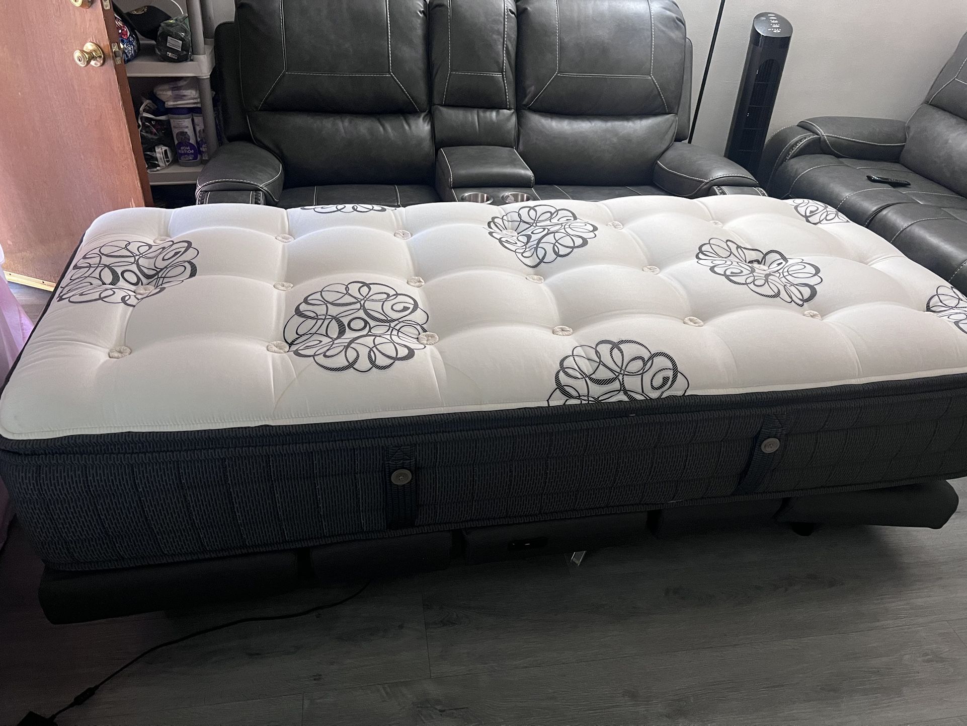 Twin Bed