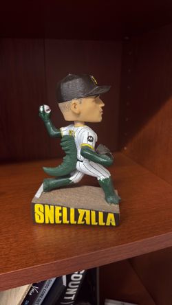 Snellzilla Bobble head