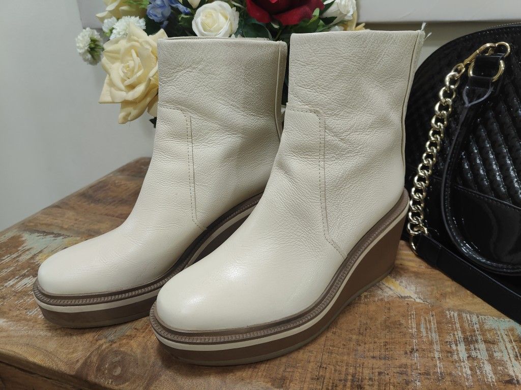 LOUISE ET CIE Sanji Women's 8.5M Platform Boots Leather Wedge Ivory