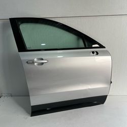 (2364) 19-25 Cadillac Xt4 Right Front Door 2019 2020 2021 2022 2023 2024 2025