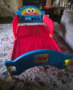Toddler Bed With Matress