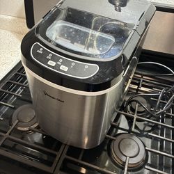 Magic Chef Countertop Ice Maker – Stainless Steel