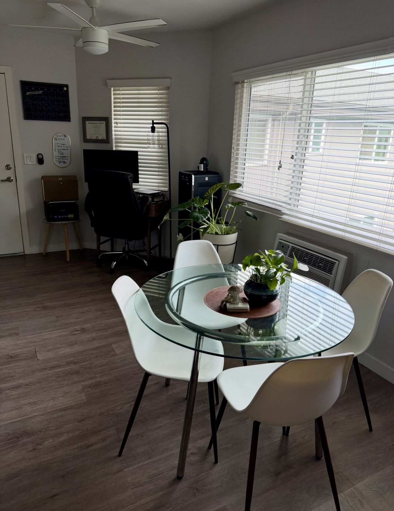 Modern Round Glass Dining Table w/ 4 White Chairs