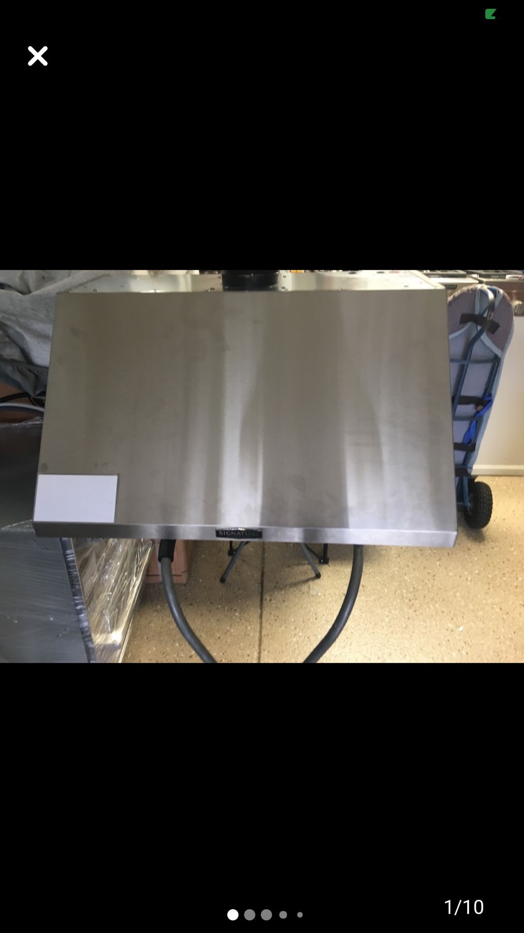 NEW NEVER USED LG SIGNATURE 36” STAINLESS STEEL WITH BLOWER.