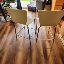 2 BAR stools