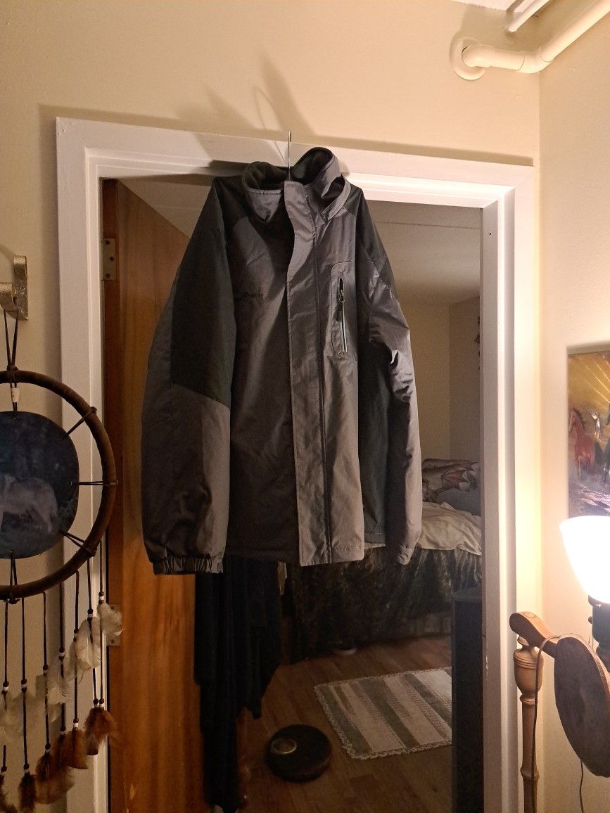 Mens Size Large Winter Jacket