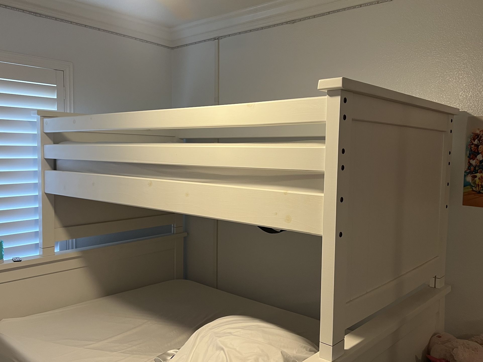 Twin bed With Brand new Purple twin MATTRESS
