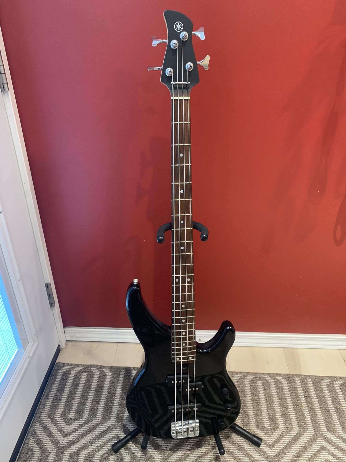 Yamaha Bass