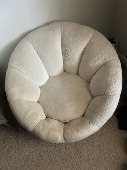 Cream Boucle Papasan Chair
