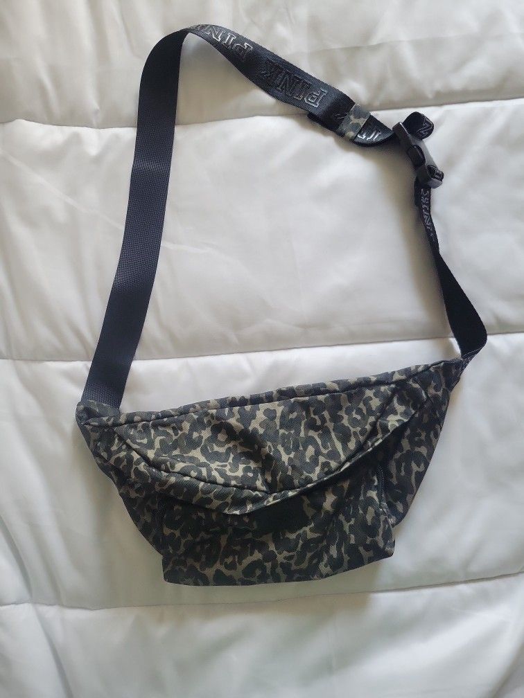 Victoria Secret PINK Camouflage Fanny Pack