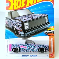 Hot Wheels '83 Chevy Silverado Black Widow -Black 
