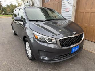 2017 Kia Sedona