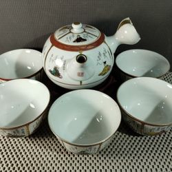 Japanese Kutani Porcelain Teapot with 5 Cups