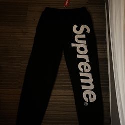 Supreme Sweatpants