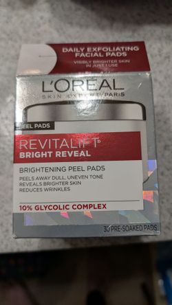 L'Oréal RevitaLift Bright Reveal Brightening Peel Pads