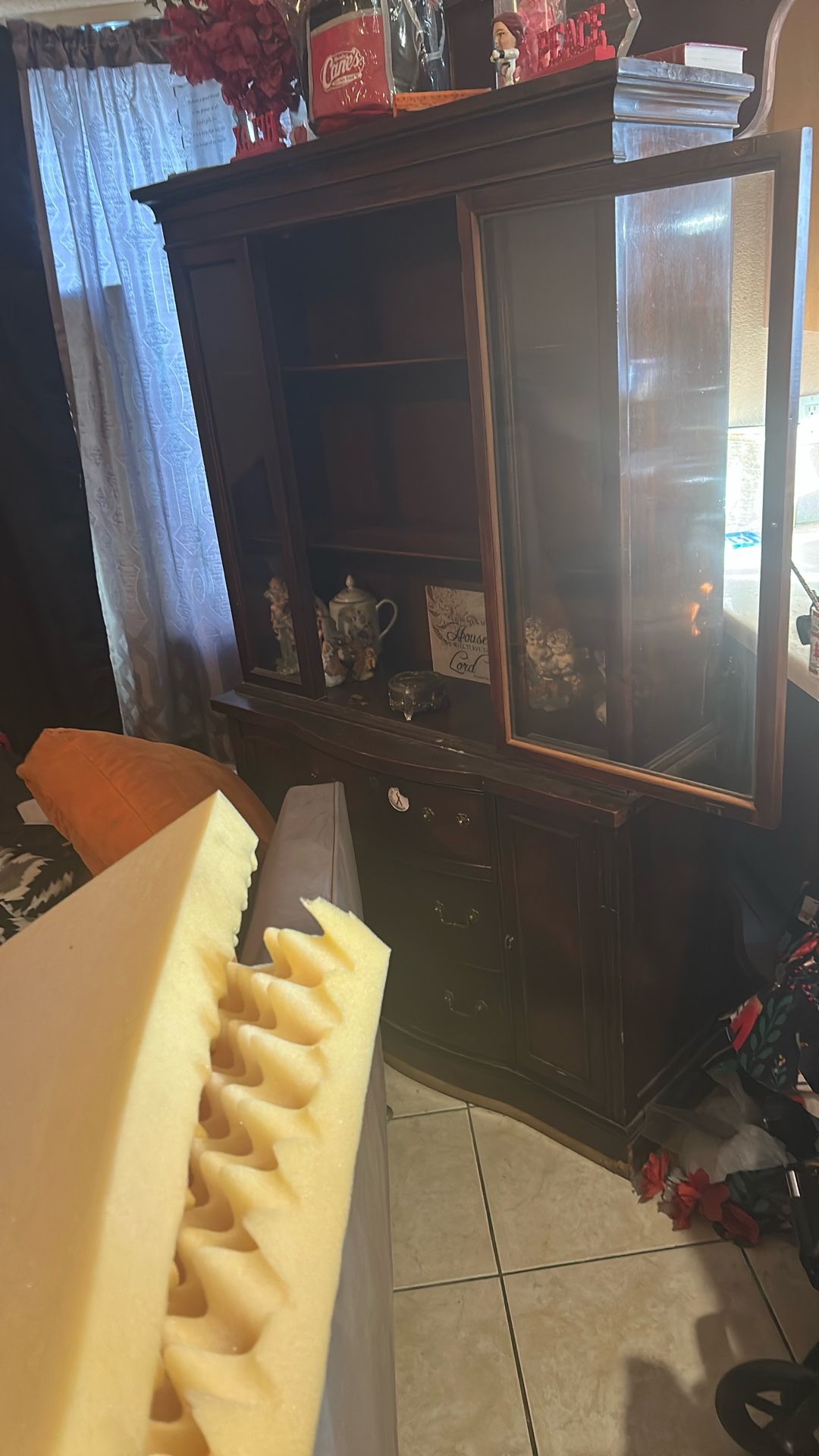China Cabinet. 2 Piece Free