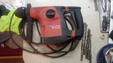 Hilti TE 30-C Rotary Hammer Drill.