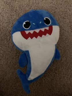 Baby sharks flush toys singing and light