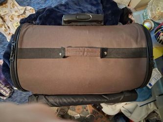 Boots & Barkley Soft-Sided Rolling Pet Carrier / Travel Bag (Telescopic Handle)