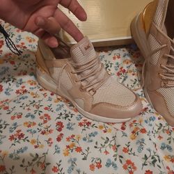 Michael Kors Tenis Sizes 7 1/2
