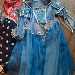 Free Girls 5 To 7 Years Used Minimal Used Cloth