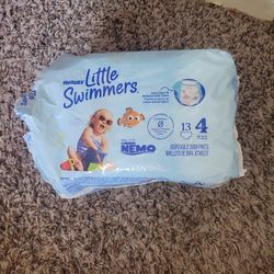 Huggies Little Swimmers (SIZE: 4)