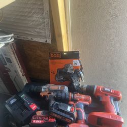 Drills With batterys And Extras 