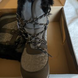 Bear Paw Boots, New 