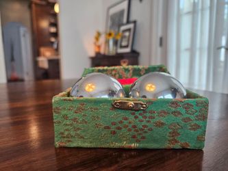 Traditional Chinese hand exercise balls