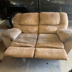 Double Recliner Love Seat & Recliner