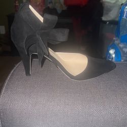 Size 9 Black Heels 