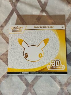 Pokemon 30th Celebration ETB