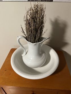 Warwick China Pitcher & Basin Bowl