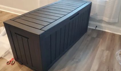 Brand new outdoor box