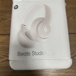 Beats Studio Pro Wireless and Active Noise Cancelling Headphones - Sandstone