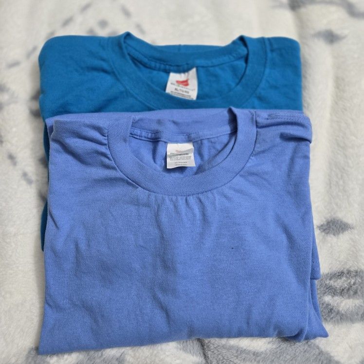 2 Mens T Shirts