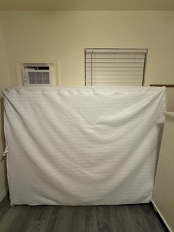 Queen Memory Foam Mattress