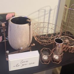 Rose Gold Bathroom Set