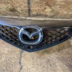 2010 Mazda 3 Grill