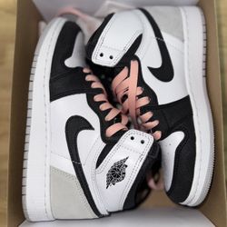 Jordan 1 White/bleached Coral-black 
