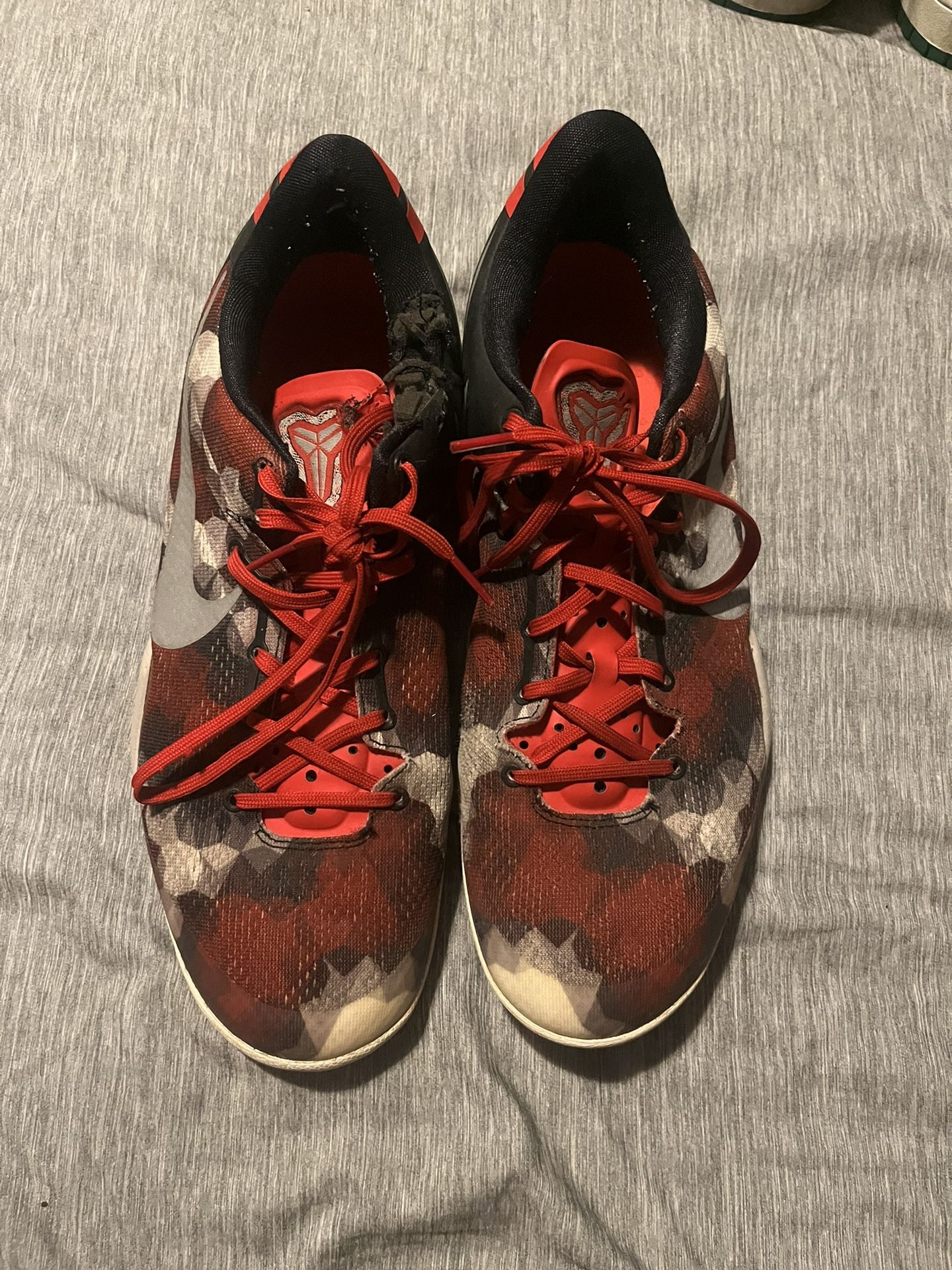 Kobe 8 Milk Snake Size 12