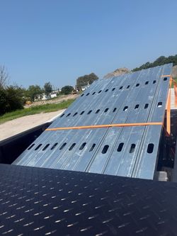 Metal studs package