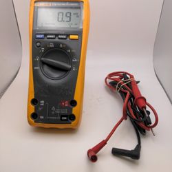 Fluke 1792 RMS Multimeter