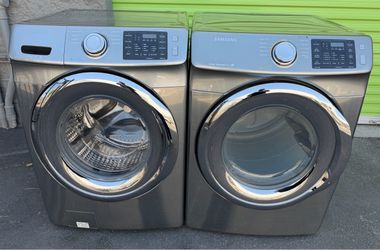 Samsung-🔥Amazing Front Load Washer and Dryer Set In excellent condition by